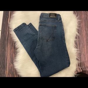 Kendal + Kylie - The ultra Babe skinny jeans in medium wash Denim.